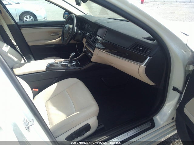 Продажа на аукционе авто 2016 Bmw 528i, vin: WBA5A5C58GG351163, номер лота: 37019337