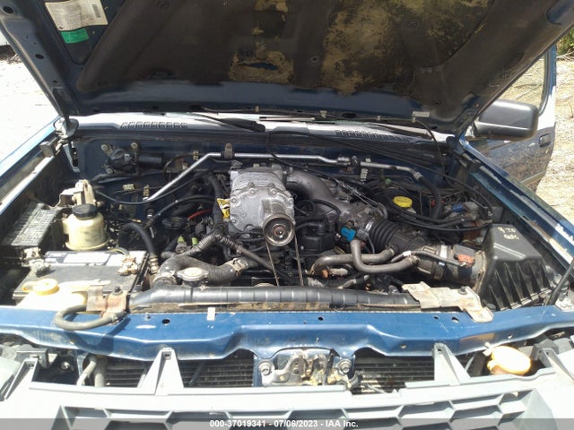 2002 NISSAN XTERRA SE SC VIN: 5N1MD28Y62C582405