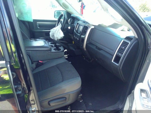 2013 RAM 1500 BIG HORN VIN: 1C6RR6GTXDS693404