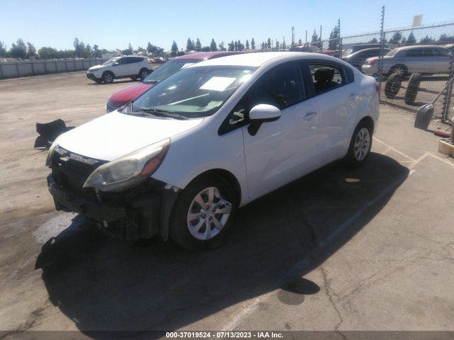 KIA RIO LX 2014 KNADM4A35E6393923 Image 2