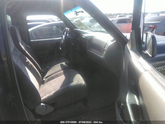 1995 FORD RANGER VIN: 1FTCR10A5SPA39209