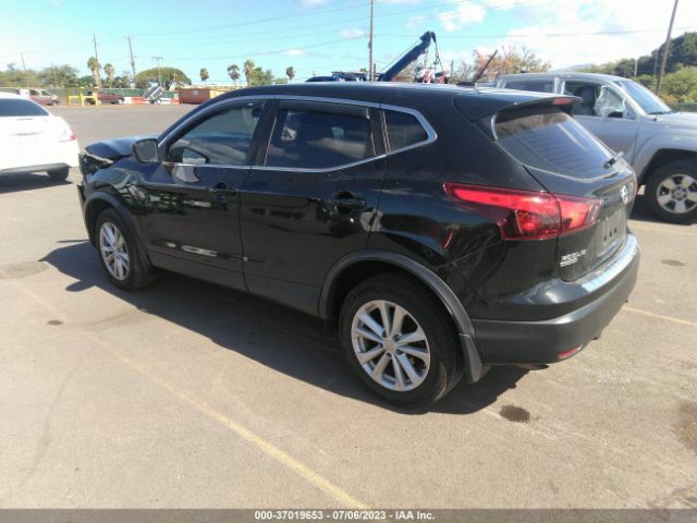 JN1BJ1CP5JW104554 Nissan Rogue Sport S