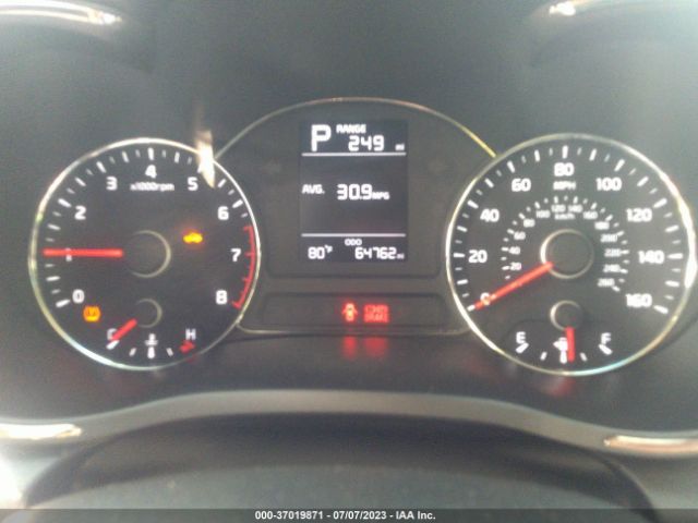 3KPFK4A75JE257963 KIA FORTE LX