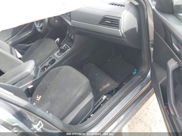 3VWC57BU7MM004599 Volkswagen Jetta S/se/r-line