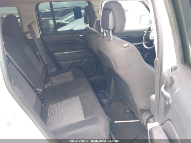 1C4NJPFA3GD612921 Jeep Patriot Latitude