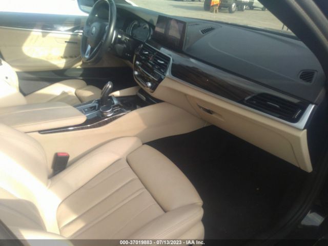 WBAJA5C56KWW18796 BMW 5 Series 530i