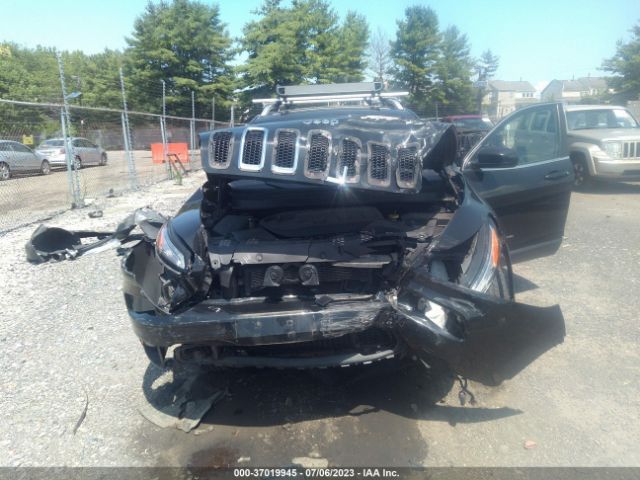 1C4PJMCS7FW605218 Jeep Cherokee Latitude