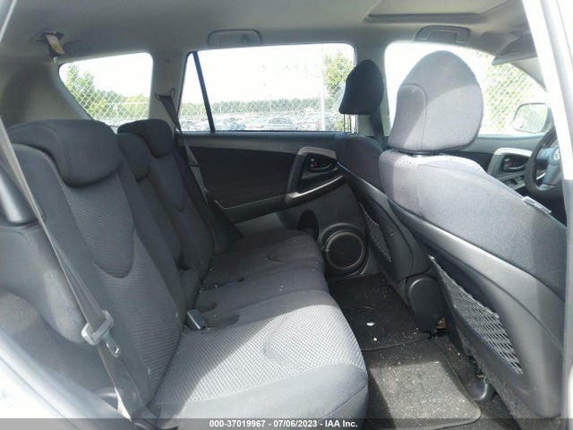 2008 TOYOTA RAV4 SPORT VIN: JTMBD32V186070851