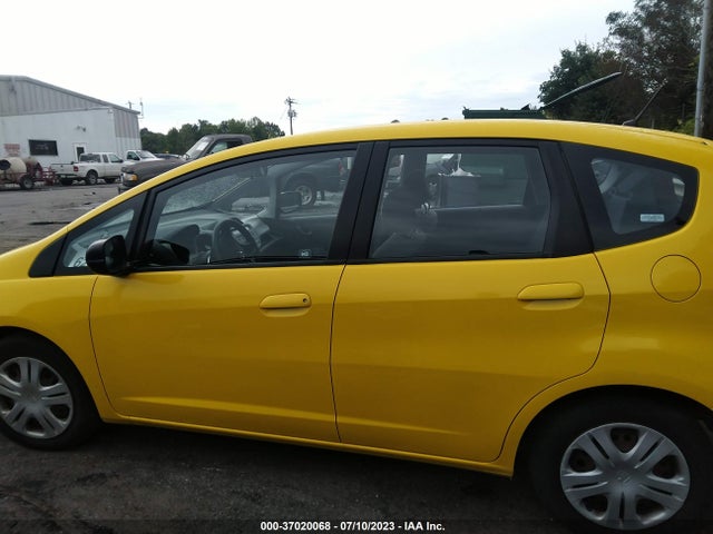 2009 HONDA FIT VIN: JHMGE88249S051053