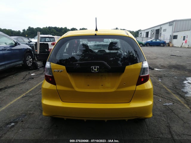 2009 HONDA FIT VIN: JHMGE88249S051053