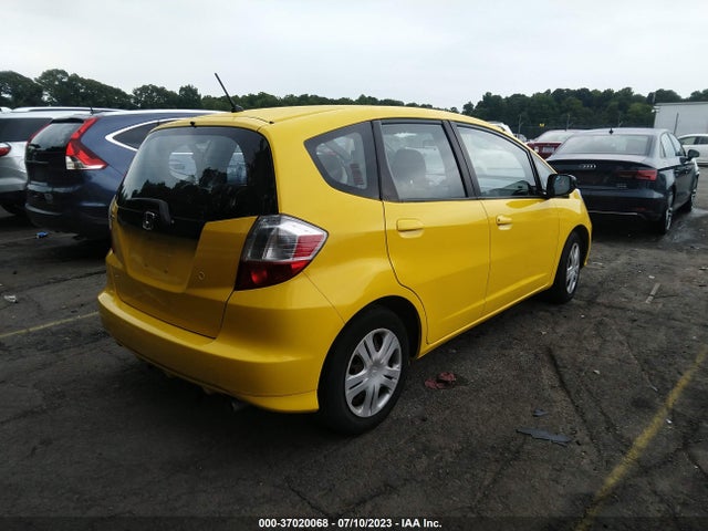 2009 HONDA FIT VIN: JHMGE88249S051053