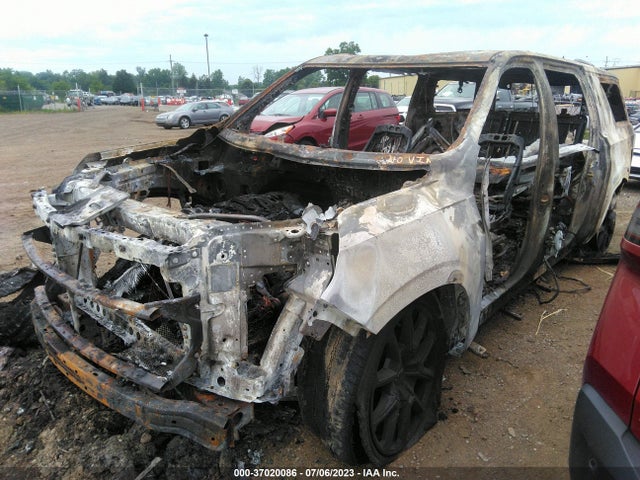 Chevrolet Suburban Rst 2021 1GNSKEKD4MR415301 Image 2