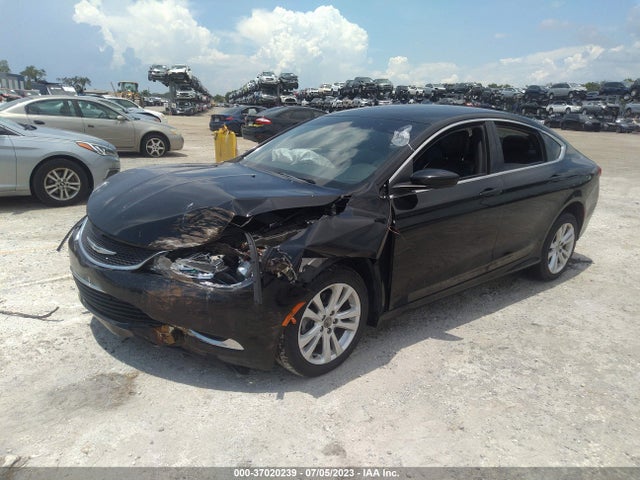 Chrysler 200 Limited 2016 1C3CCCAB2GN188138 Image 2