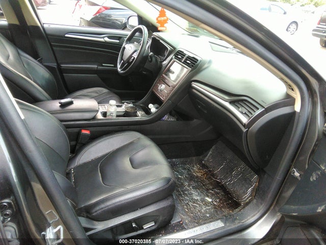 2020 Ford Fusion, VIN: 3FA6P0SU4LR233234