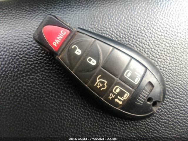 2C4RC1BG7ER360023 Chrysler Town & Country Touring