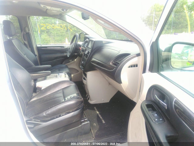 2C4RC1BG7ER360023 Chrysler Town & Country Touring