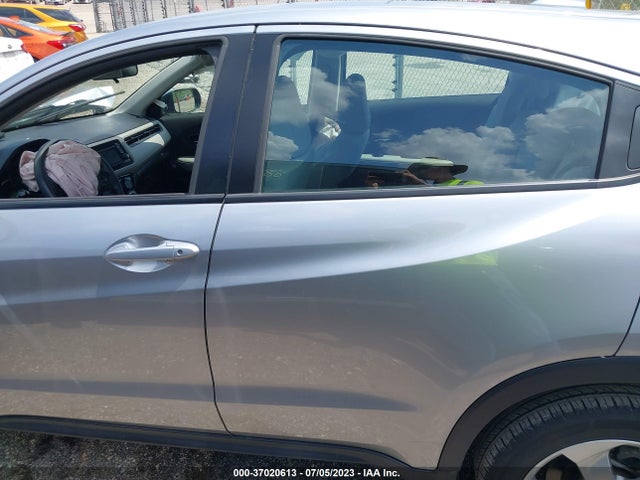 Honda HR-V LX 2019 3CZRU6H38KG716473 Image 14
