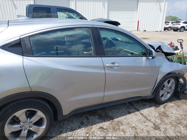 Honda HR-V LX 2019 3CZRU6H38KG716473 Image 4