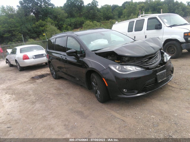 2019 Chrysler Pacifica Hybrid, VIN: 2C4RC1H79KR709153
