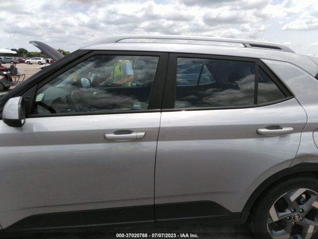 2021 HYUNDAI VENUE SEL VIN: KMHRC8A37MU098329