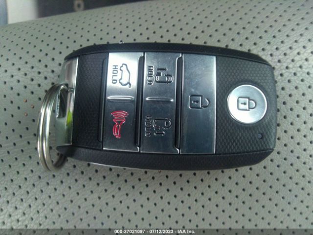 KNDMB5C10M6672849 KIA SEDONA EX