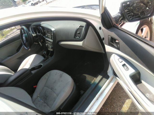 KNAGM4A71F5527463 KIA Optima Lx