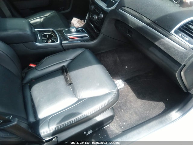 2C3CCARG2HH616546 Chrysler 300 Limited