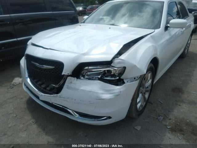 2C3CCARG2HH616546 Chrysler 300 Limited