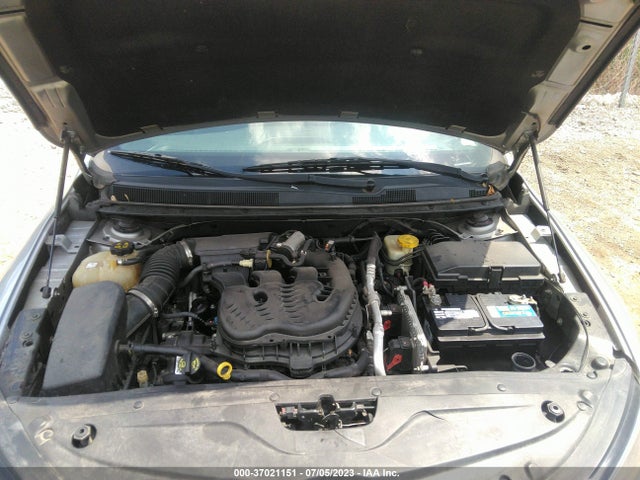 1C3CCCBG3FN522332 Chrysler 200 S