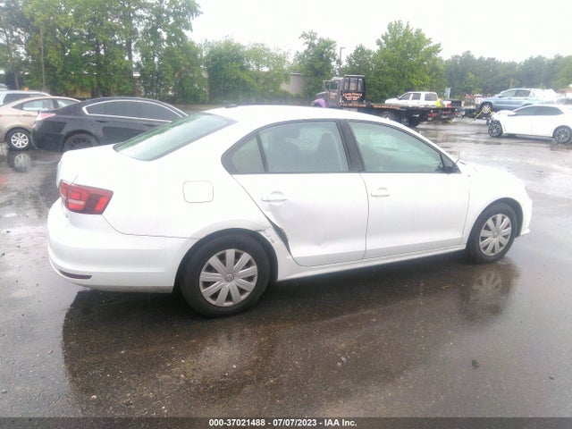 3VW267AJ4GM318666 Volkswagen Jetta Sedan 1.4t S W/technology