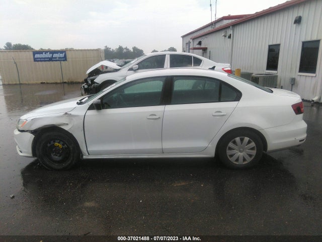 3VW267AJ4GM318666 Volkswagen Jetta Sedan 1.4t S W/technology