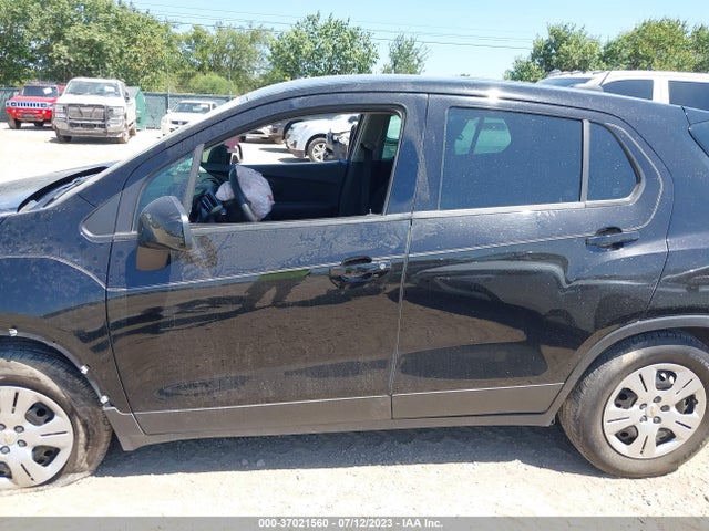 Chevrolet TRAX LS 2019 3GNCJKSB6KL120418 Image 15