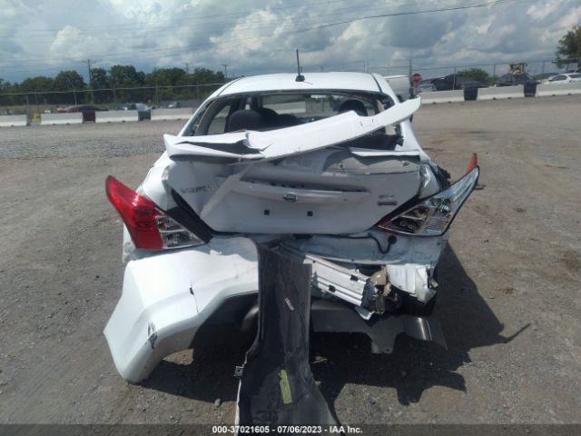 3N1CN7AP3KL826403 Nissan Versa Sedan Sv