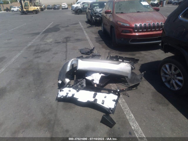1C4PJLDB8FW507646 Jeep Cherokee Limited