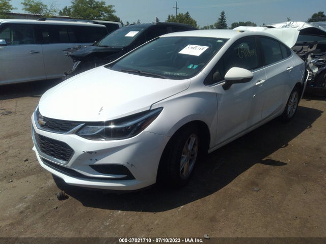 Chevrolet CRUZE LT 2017 1G1BE5SM3H7258497 Image 2