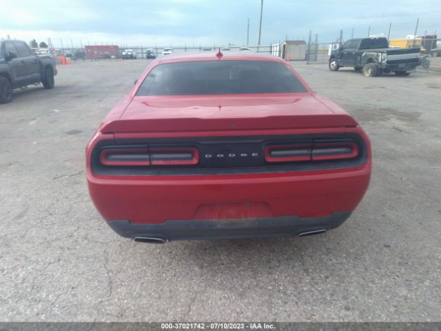2C3CDZAG5GH279702 Dodge Challenger Sxt Plus