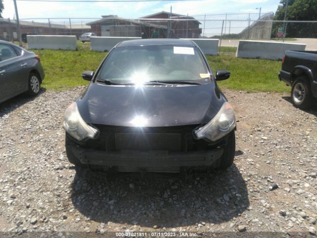 KNAFX4A84E5206351 KIA FORTE EX