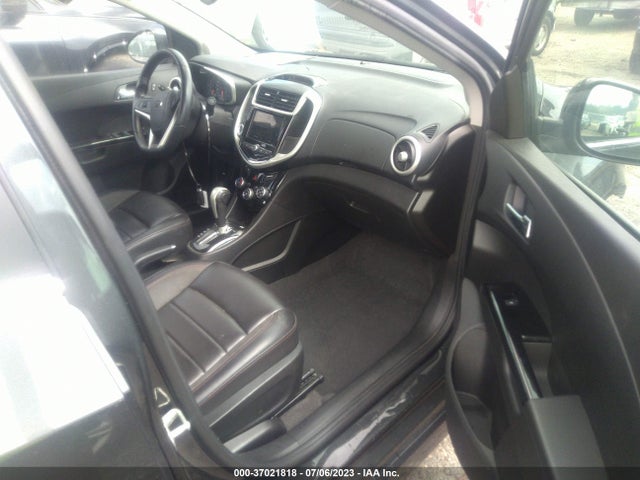 Chevrolet Sonic Premier 2019 1G1JF5SB0K4149317 Image 5