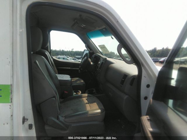 1N6BF0KY3EN102698 Nissan Nv Sv