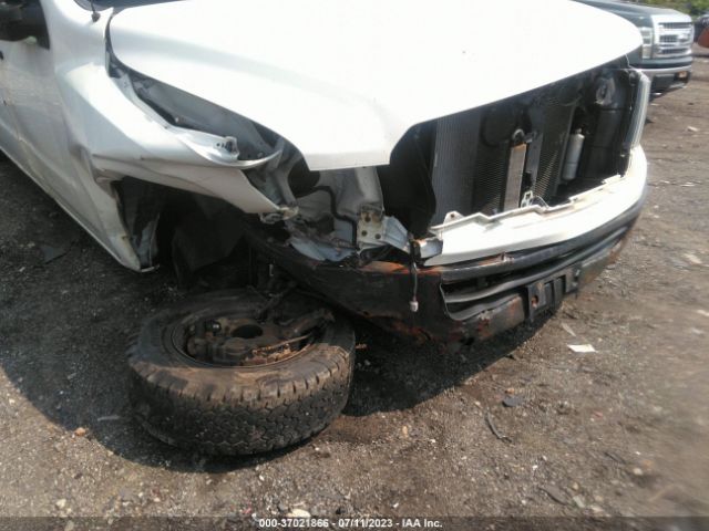 1N6BF0KY3EN102698 Nissan Nv Sv