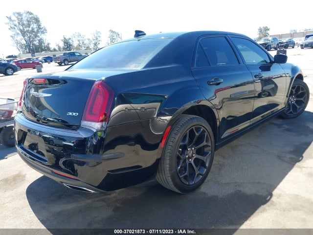 2C3CCAAG2KH755756 Chrysler 300 Touring