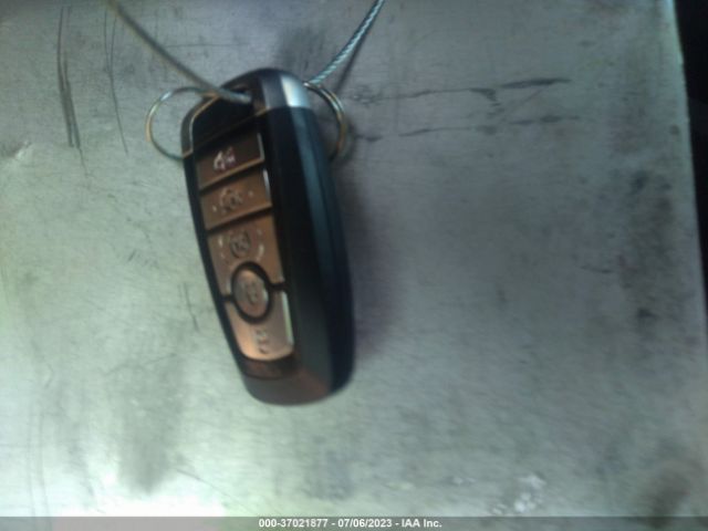 3FA6P0PU5HR327333 Ford Fusion Energi Se