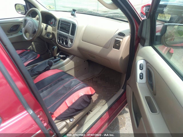 2005 FORD ESCAPE LIMITED VIN: 1FMYU941X5KB41017