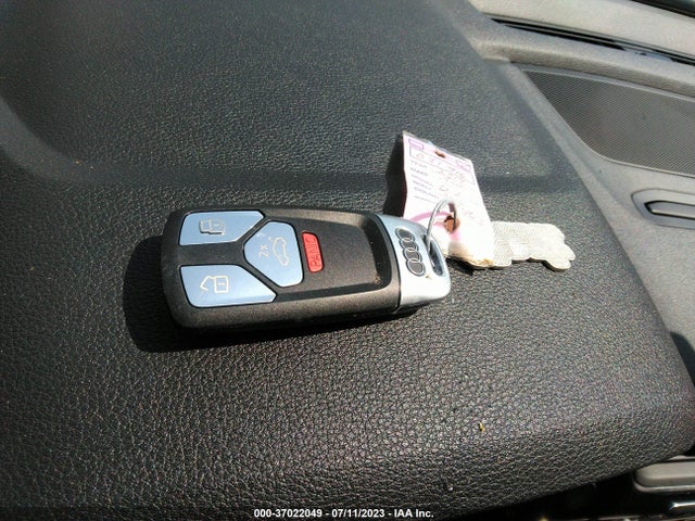 WA1LAAF76KD031716 Audi Q7 Premium Plus