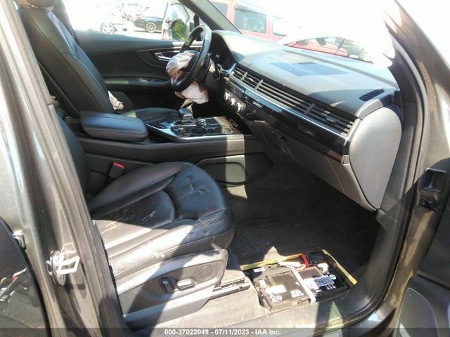 WA1LAAF76KD031716 Audi Q7 Premium Plus