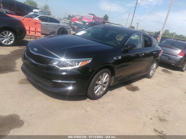 KIA Optima Lx 2018 5XXGT4L35JG252376 Image 2
