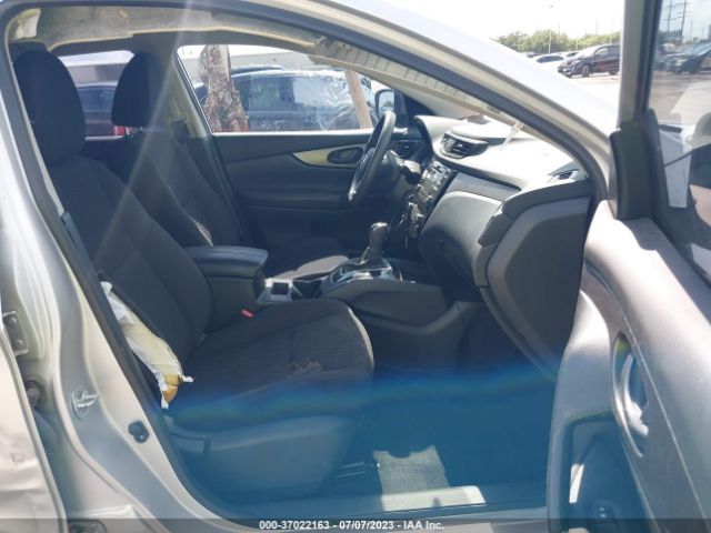 JN1BJ1CP5HW030188 Nissan Rogue Sport S