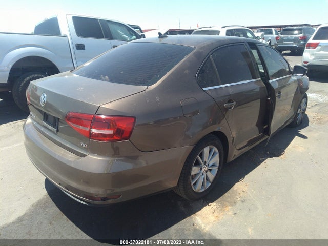 3VWD17AJ8FM255691 Volkswagen Jetta Sedan 1.8t Se W/connectivity
