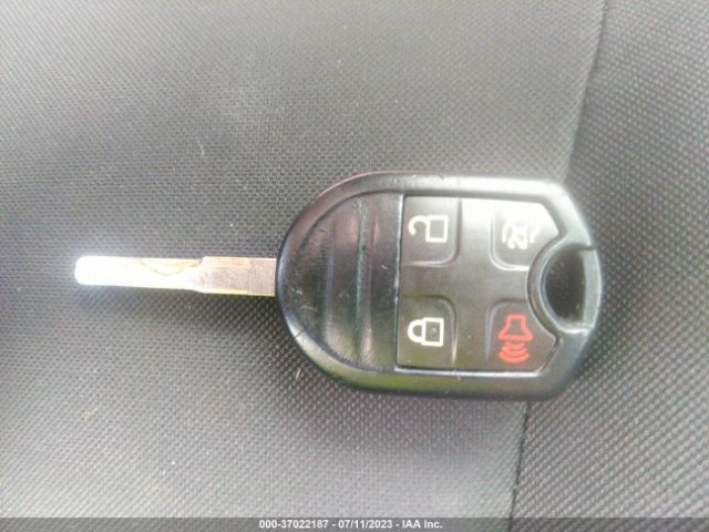 3FADP4EJ8JM142106 Ford FIESTA SE