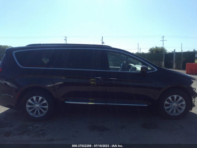 2C4RC1BG3HR653874 Chrysler Pacifica Touring-l